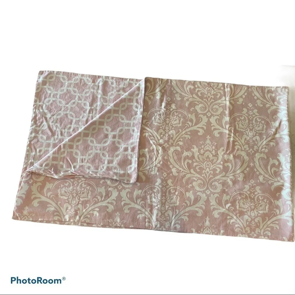 Decor2urdoor Custom pillow shams and bed runner